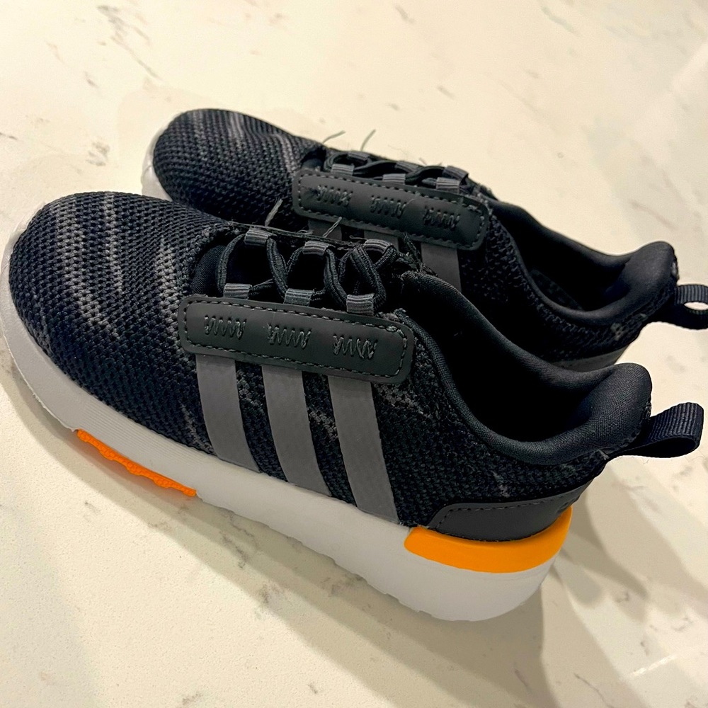 Toddler Adidas size 8